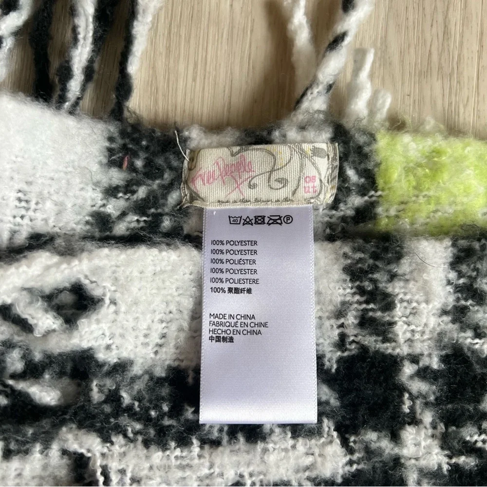 Free People blanket scarf